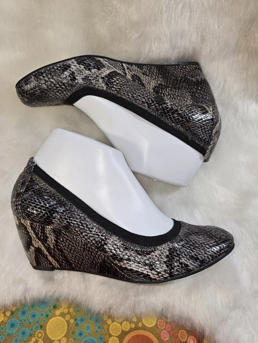 BCBGeneration Nalisa Women’s Snake-Print Wedge Pumps - Black/Gray